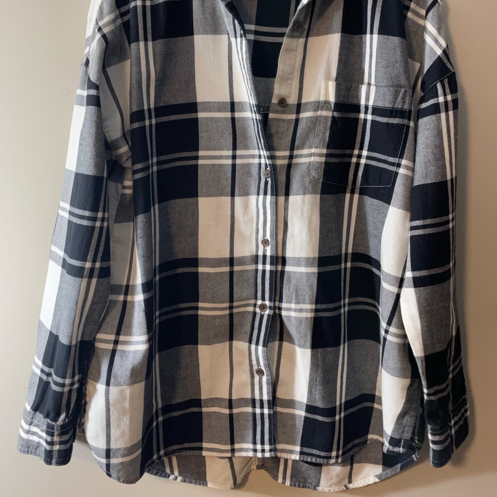 Old Navy large button down shirt